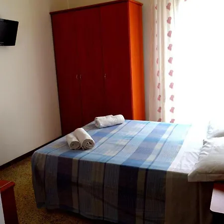 Penzion In Guest - New Cirene Double For Only One Person Rimini