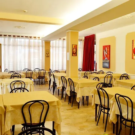Pensjonat In Guest - New Cirene Double For Only One Person Rimini