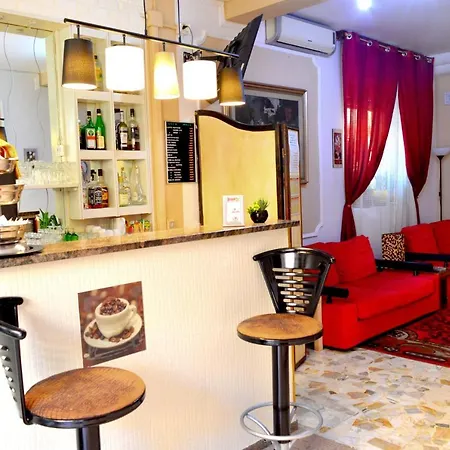 In Guest - New Cirene Double For Only One Person Rímini